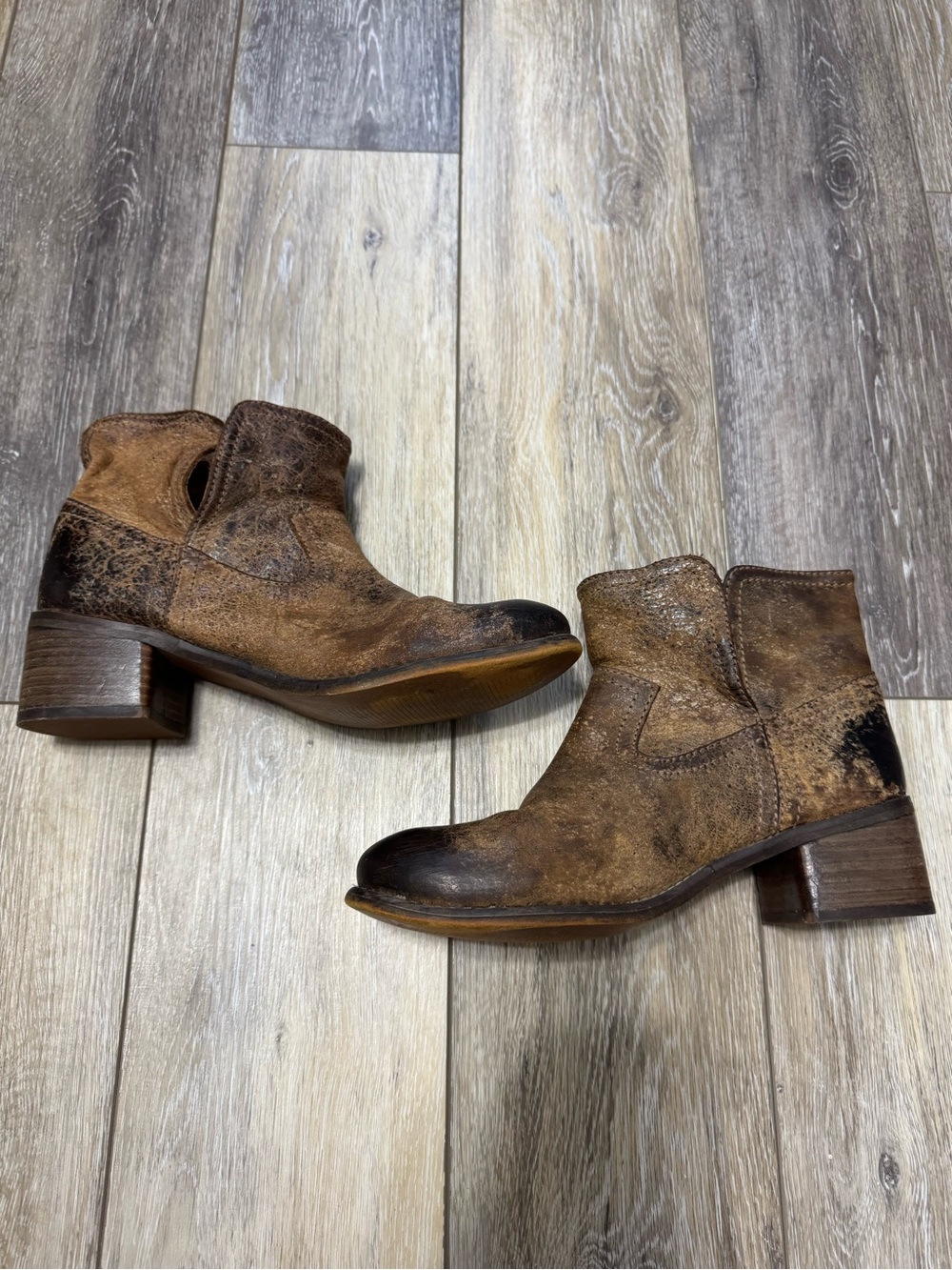 Diba True Walnut Grove Tan Vintage Ankle Boot